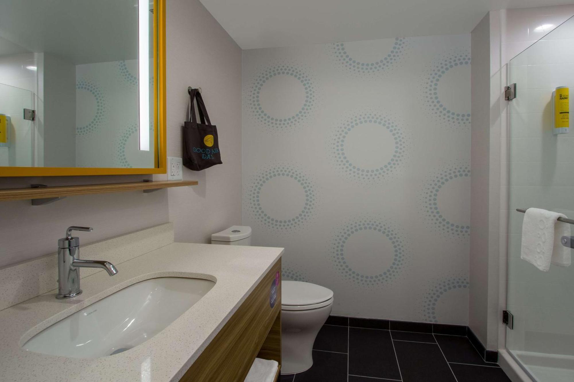 Tru By Hilton Grove City Columbus Eksteriør billede